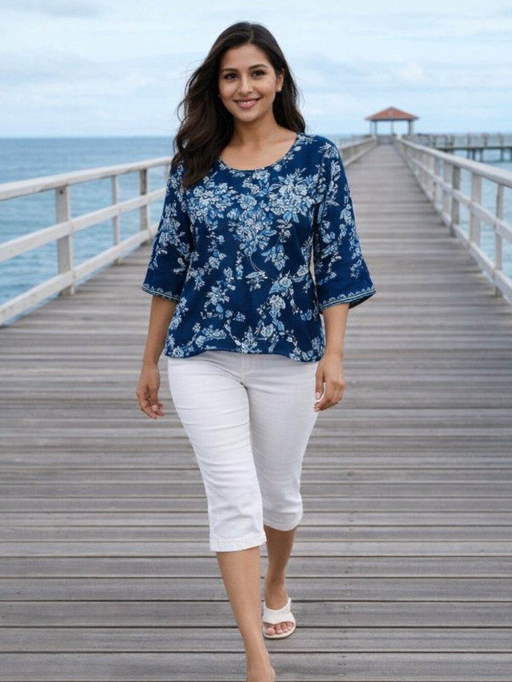 Women XXL Blue Floral Tier Bell Sleeve Lagun Leisure Tropical Resort Artsy Top